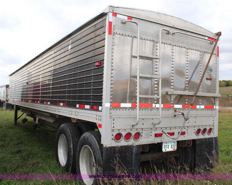 image for item H6907 1988 Timpte grain trailer