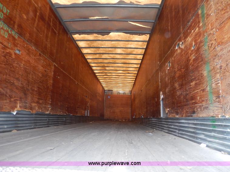 image for item I4275 1997 Utility 53' dry van trailer