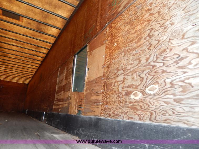 image for item I4307 1997 Utility 53' dry van trailer