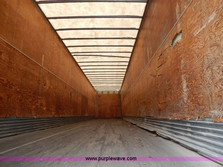 image for item I4308 1997 Utility 53' dry van trailer