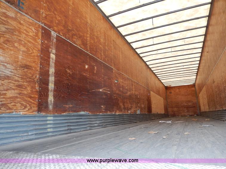 image for item I4309 1997 Utility 53' dry van trailer