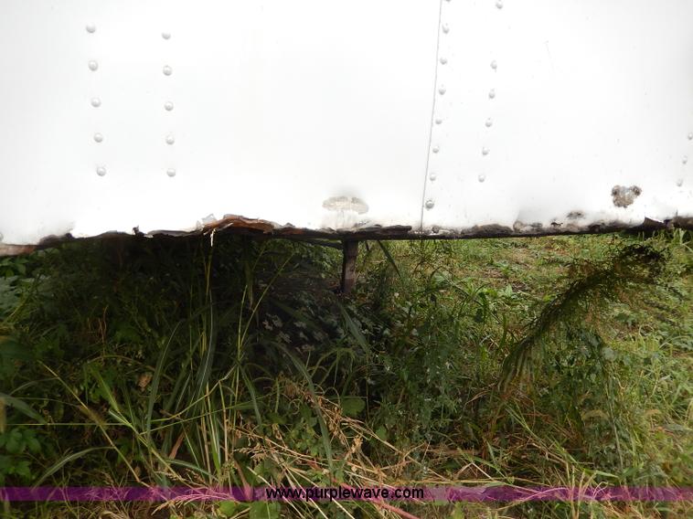 image for item I4310 1997 Utility 53' dry van trailer