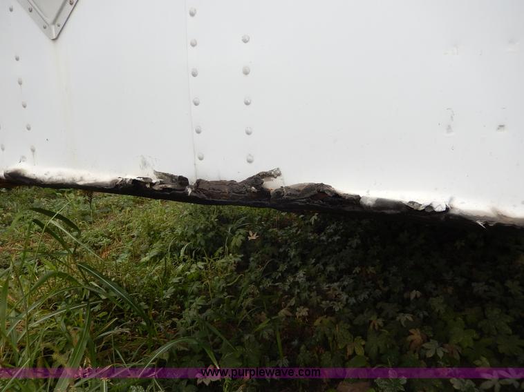 image for item I4311 1997 Utility 53' dry van trailer