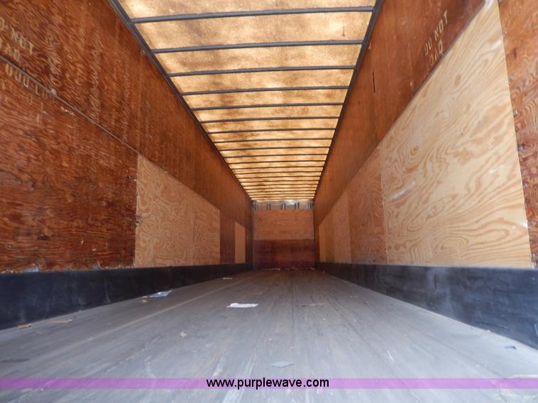 image for item I4311 1997 Utility 53' dry van trailer