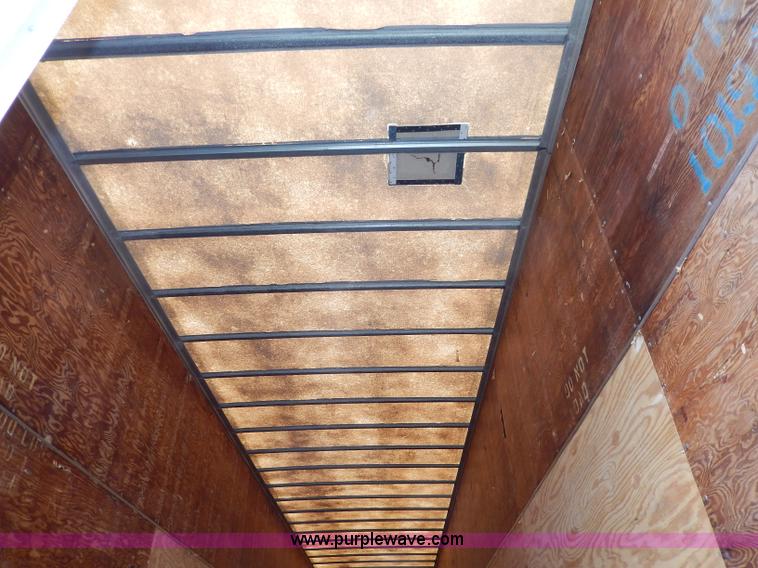 image for item I4311 1997 Utility 53' dry van trailer