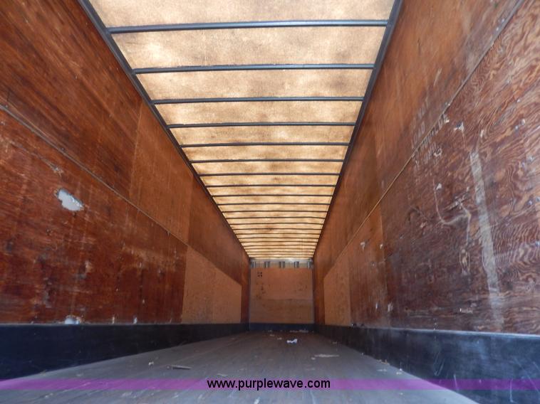 image for item I4312 1997 Utility 53' dry van trailer