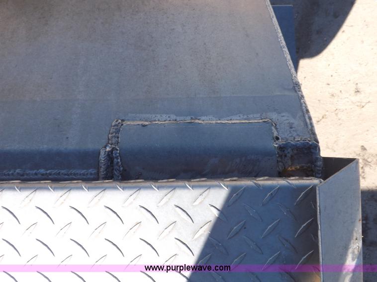 image for item I8396 1995 Pacer feed body trailer