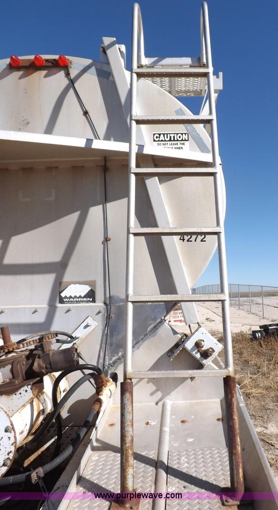 image for item I8397 1997 Warren feed body trailer