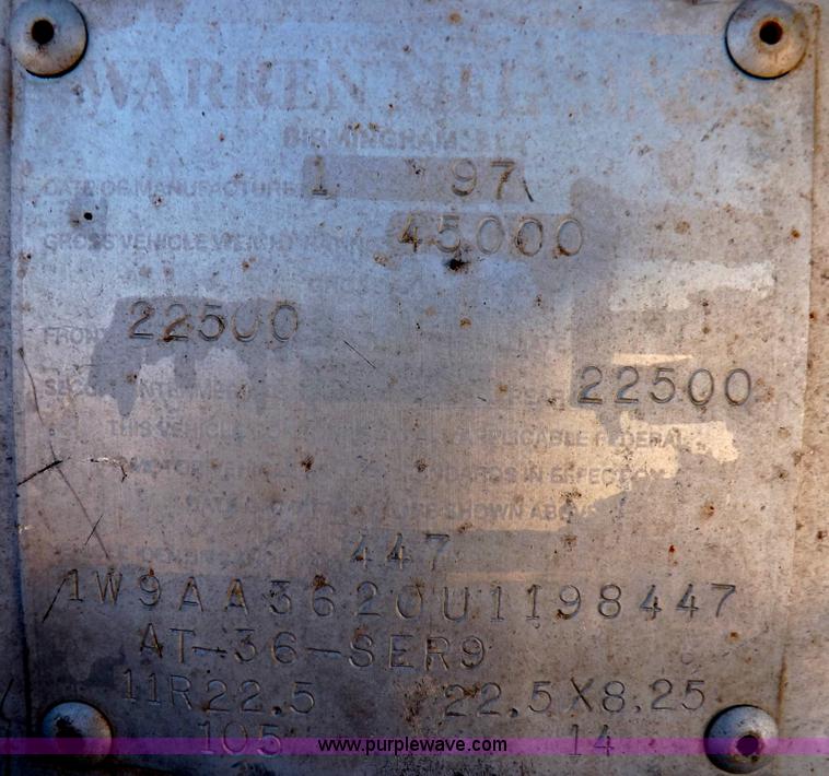 image for item I8397 1997 Warren feed body trailer