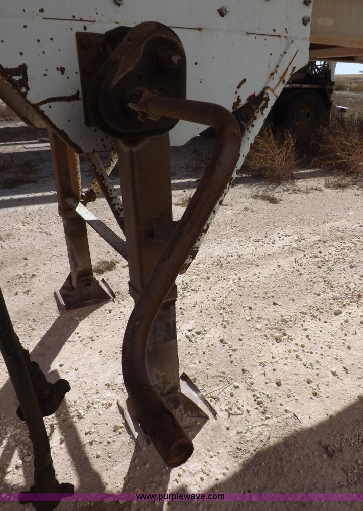 image for item I8398 1997 Waren feed body trailer