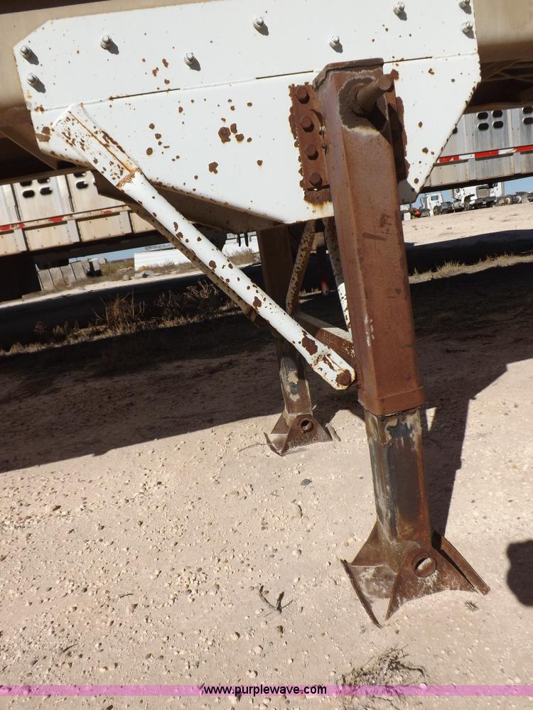 image for item I8398 1997 Waren feed body trailer
