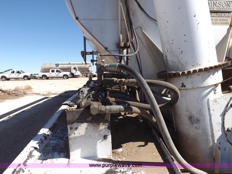 image for item I8400 2003 Pinson feed body trailer