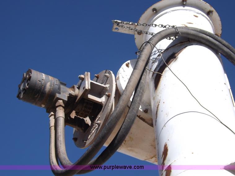 image for item I8400 2003 Pinson feed body trailer