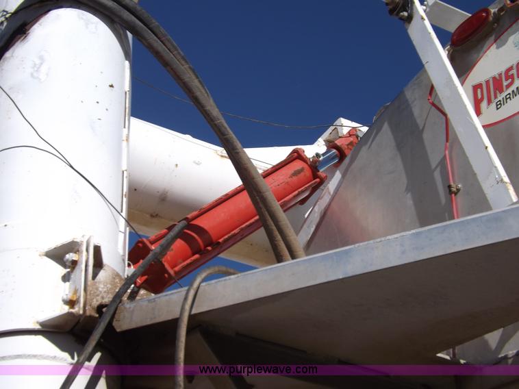 image for item I8400 2003 Pinson feed body trailer