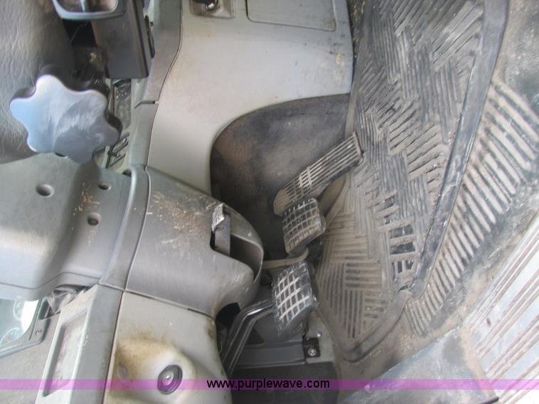 image for item AN9150 2007 Freightliner Columbia semi truck