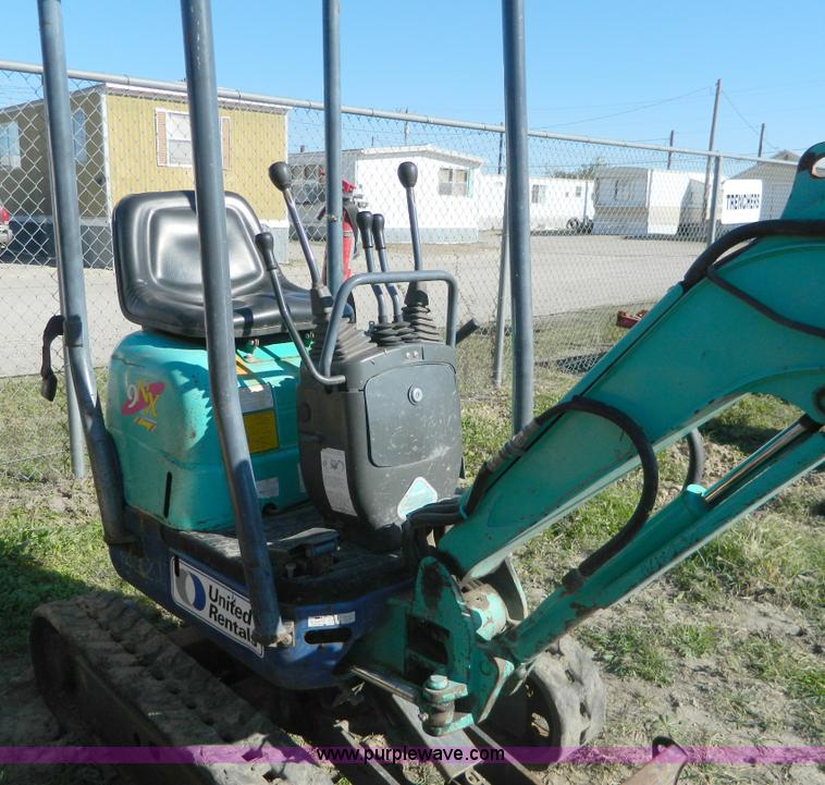 image for item AZ9034 2007 IHI 9NX2 mini excavator