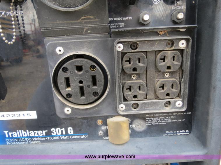 image for item B4776 2002 Miller Trailblazer 301G welder/generator