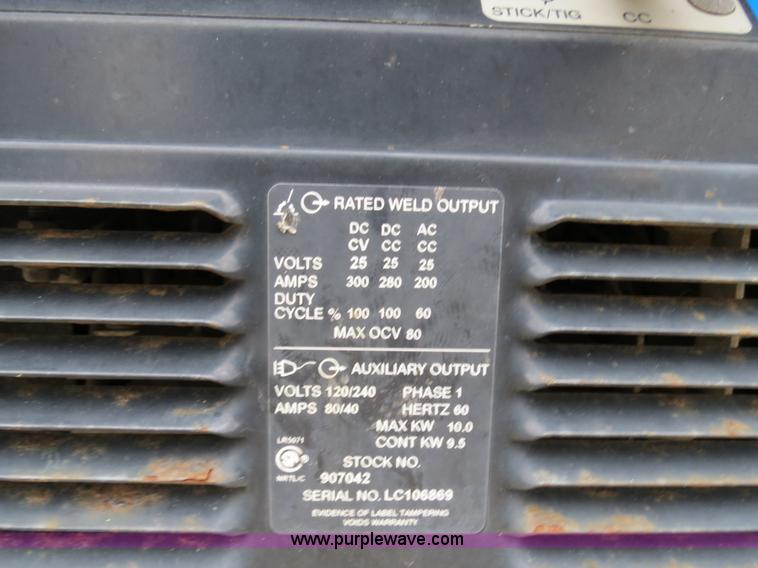 image for item B4776 2002 Miller Trailblazer 301G welder/generator