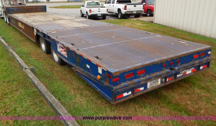 image for item B5981 2007 Trail-Eze TE80XT Hydratail trailer