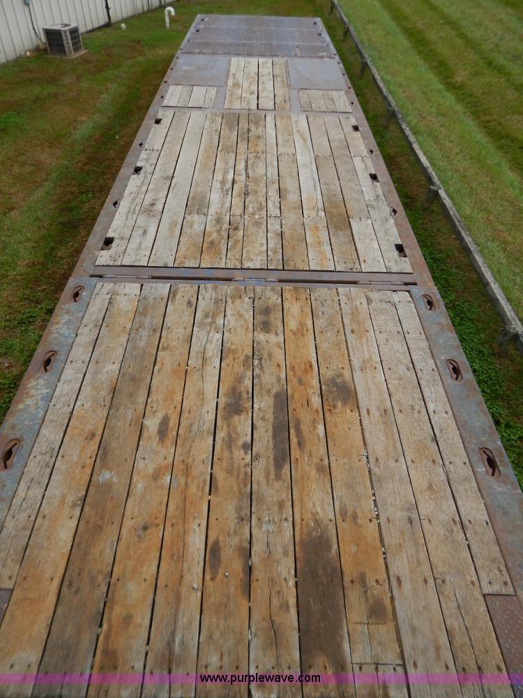 image for item B5981 2007 Trail-Eze TE80XT Hydratail trailer