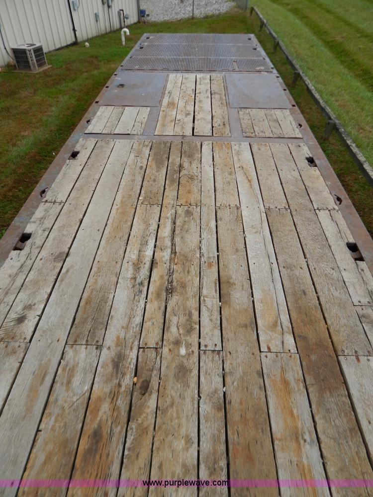 image for item B5981 2007 Trail-Eze TE80XT Hydratail trailer