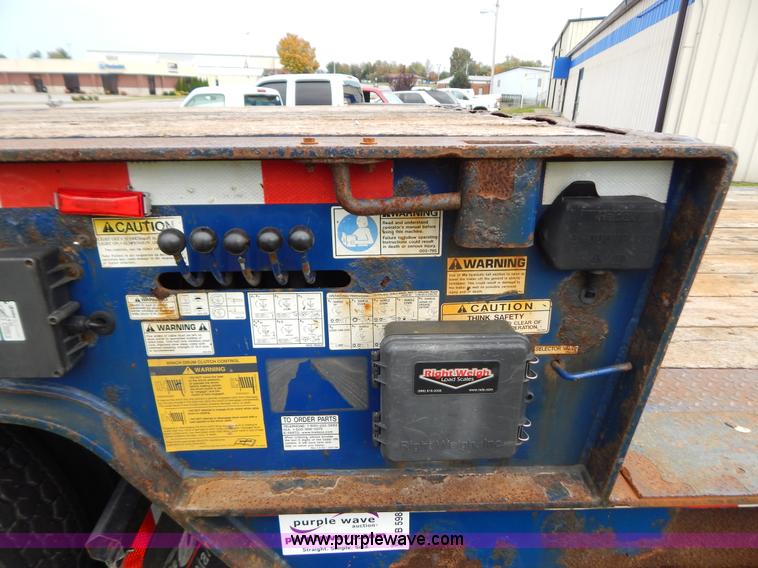 image for item B5981 2007 Trail-Eze TE80XT Hydratail trailer