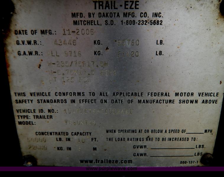 image for item B5981 2007 Trail-Eze TE80XT Hydratail trailer