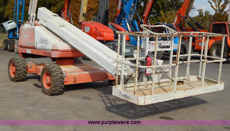 image for item B5984 2007 Snorkel TB42DZ boom lift