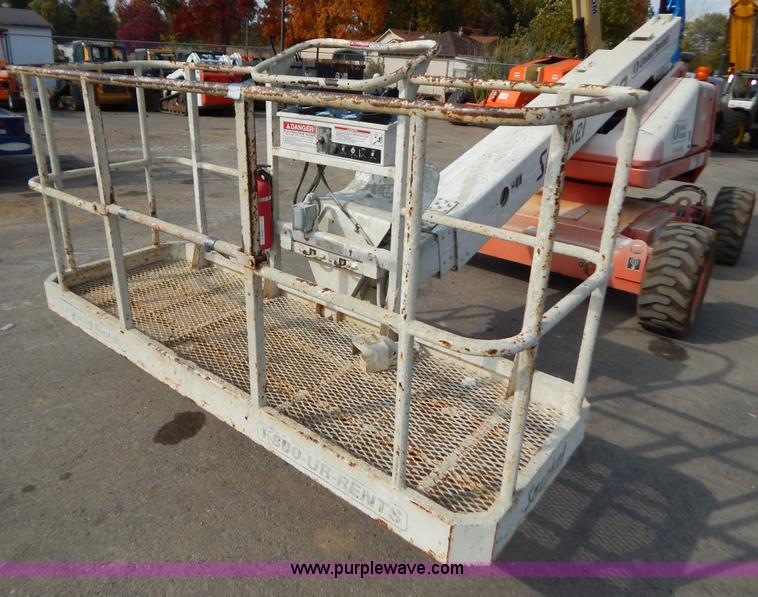 image for item B5984 2007 Snorkel TB42DZ boom lift