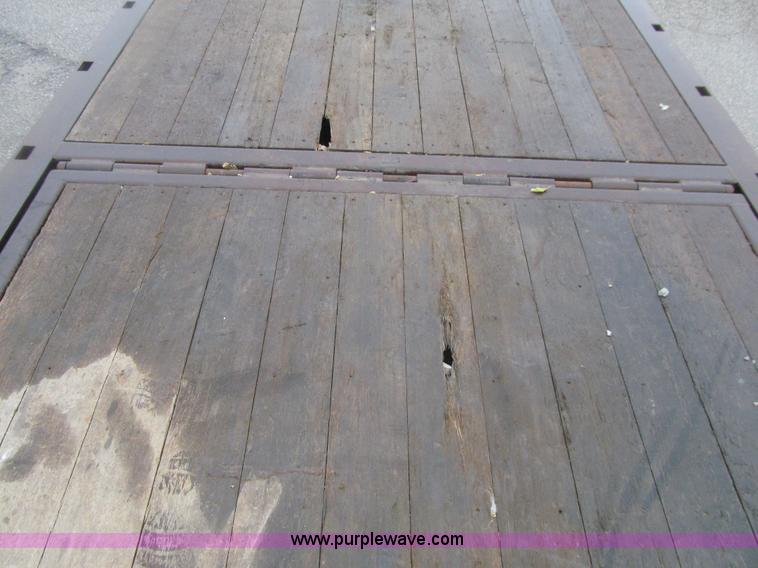 image for item E4622 2006 Ledwell LW48HT2-10-PB Hydratail trailer