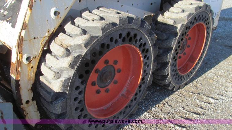 image for item G2167 2008 Bobcat S130 skid steer