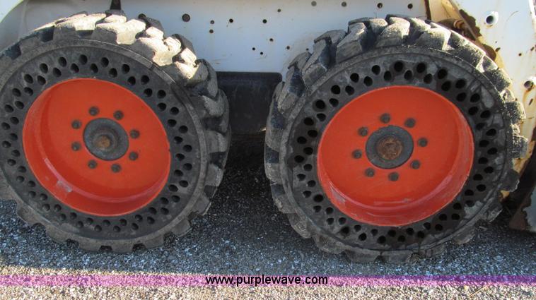 image for item G2167 2008 Bobcat S130 skid steer