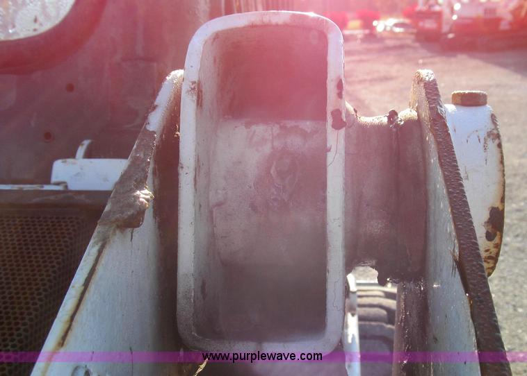 image for item G2167 2008 Bobcat S130 skid steer