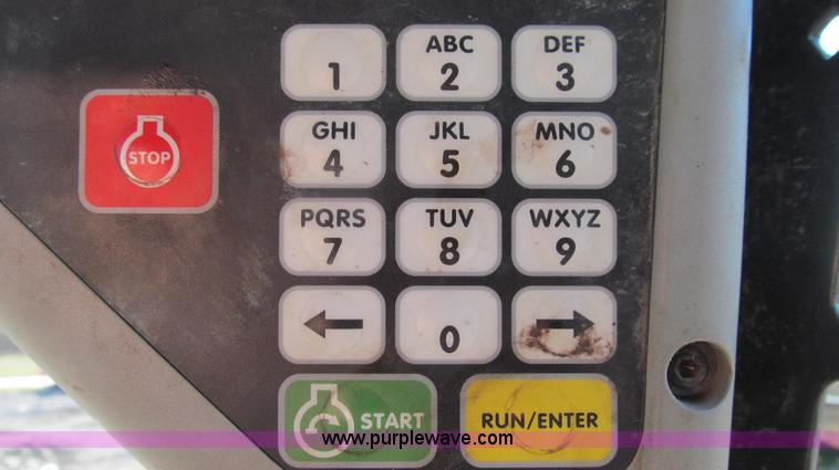 image for item G2167 2008 Bobcat S130 skid steer