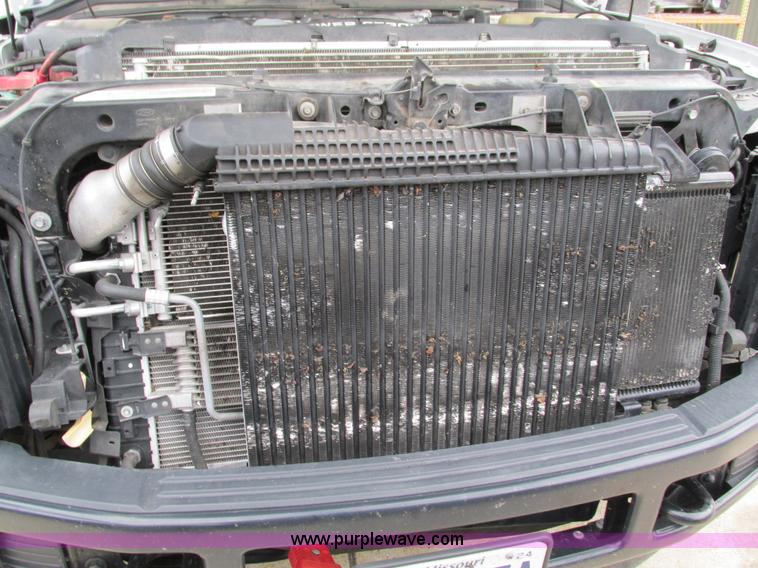 image for item G9397 2008 Ford F550 Super Duty service truck with crane