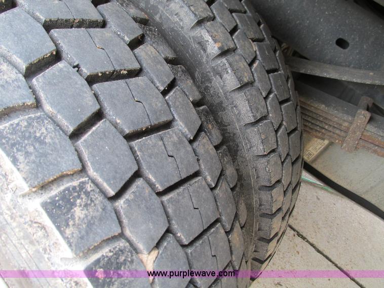 image for item G9397 2008 Ford F550 Super Duty service truck with crane