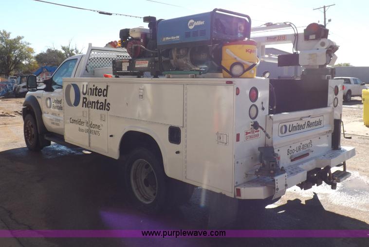 image for item I8314 2007 Ford F550 Super Duty XL service truck with crane