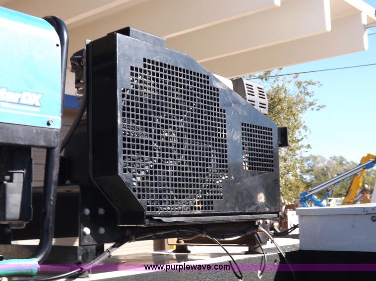 image for item I8314 2007 Ford F550 Super Duty XL service truck with crane