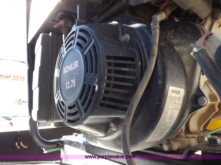 image for item I8314 2007 Ford F550 Super Duty XL service truck with crane