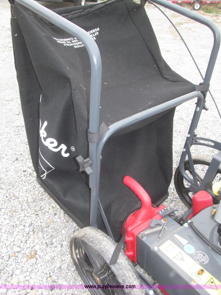 parker apv lawn vacuum