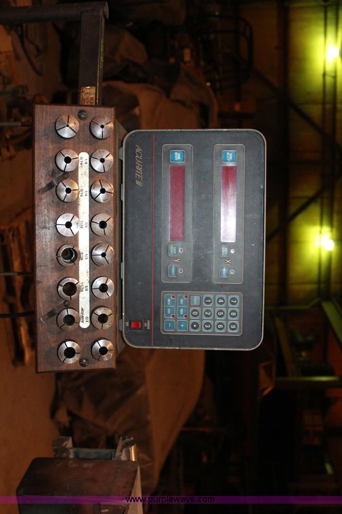 image for item AU9250 Bridgeport Series II mill