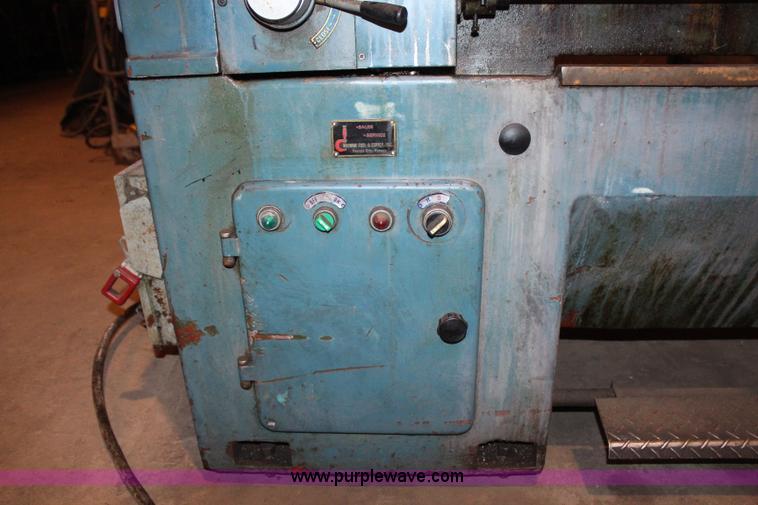 image for item AU9251 1980 Goodway GW1440 lathe