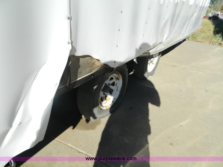 image for item AZ9114 2002 Haulmark cargo trailer