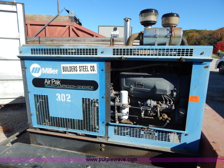 image for item B5953 Miller Air Pak welder/generator