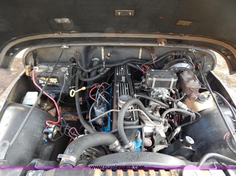 image for item B5994 1985 Jeep CJ7 SUV