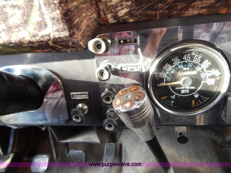 image for item B5994 1985 Jeep CJ7 SUV