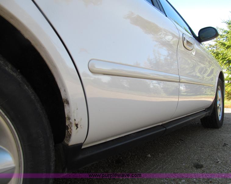 image for item E4623 2001 Ford Taurus SE wagon