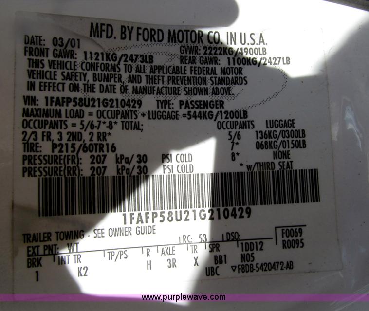 image for item E4623 2001 Ford Taurus SE wagon