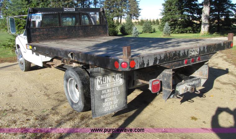 image for item E4624 1997 Chevrolet 3500 flatbed truck
