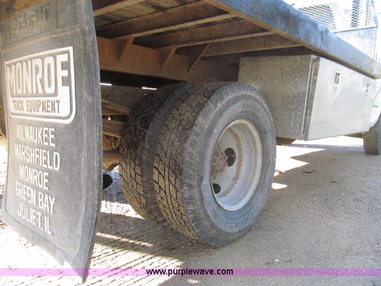 image for item E4624 1997 Chevrolet 3500 flatbed truck